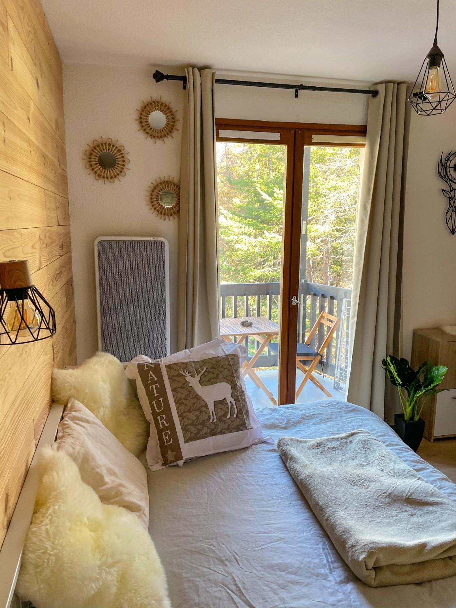 Chalereux Studio A La Montagne โอรง ภายนอก รูปภาพ